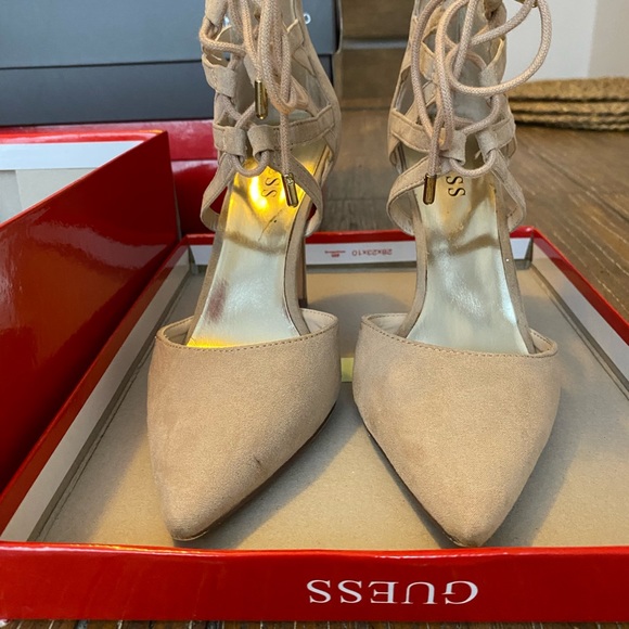 Guess nude suede stilettos - Picture 2 of 4